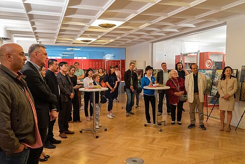 纽伦堡—埃尔兰根孔子学院举办《海上丝绸之路两千年》美术作品欧洲巡展德国站开幕仪式