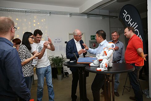 纽伦堡—埃尔兰根孔院举办“人工智能在中国——炒作还是机遇”专题讲座